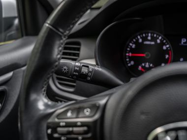 Kia Rio X-Line 2018 года, 82 320 км - вид 6