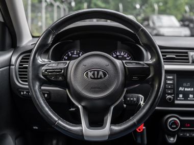 Kia Rio X-Line 2018 года, 82 320 км - вид 7