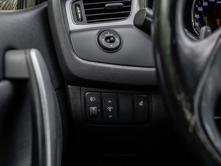 KIA Ceed 2015 года, 114 390 км - вид 10