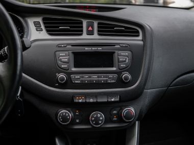 KIA Ceed 2015 года, 114 390 км - вид 7