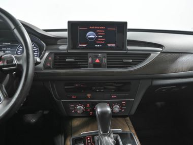 Audi A6 2015 года, 217 000 км - вид 11