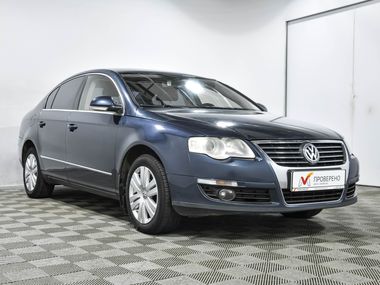 Volkswagen Passat 2008 года, 210 050 км - вид 4