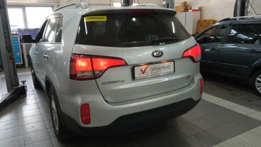 KIA Sorento 2020 года, 201 928 км - вид 4