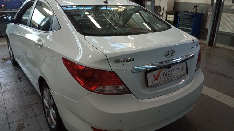 Hyundai Solaris 2012 года, 104 598 км - вид 3