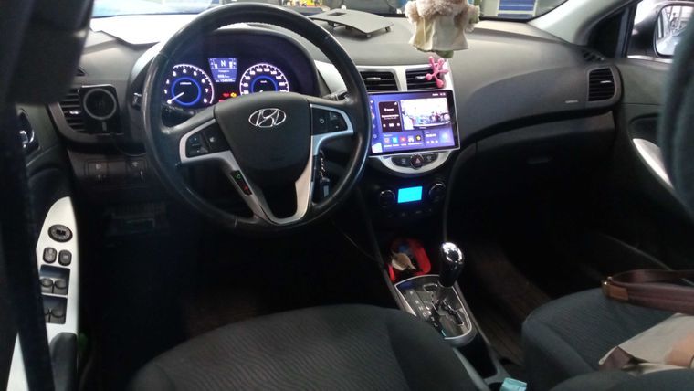 Hyundai Solaris 2012 года, 104 598 км - вид 4