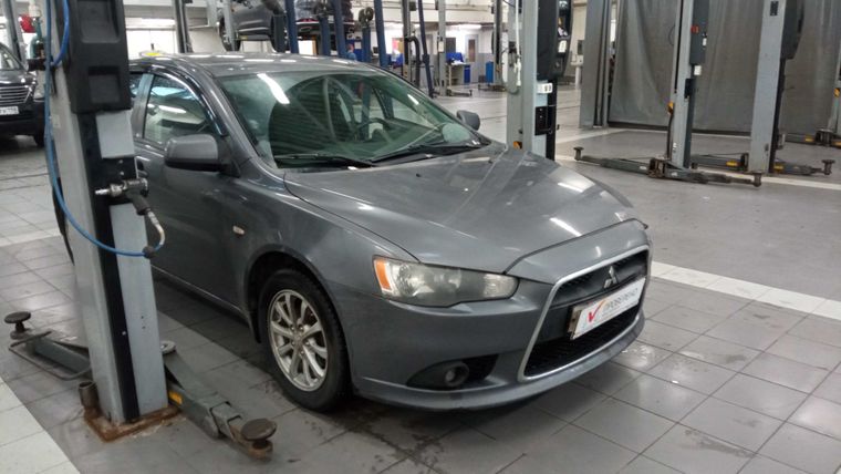 Mitsubishi Lancer 2011 года, 239 112 км - вид 3