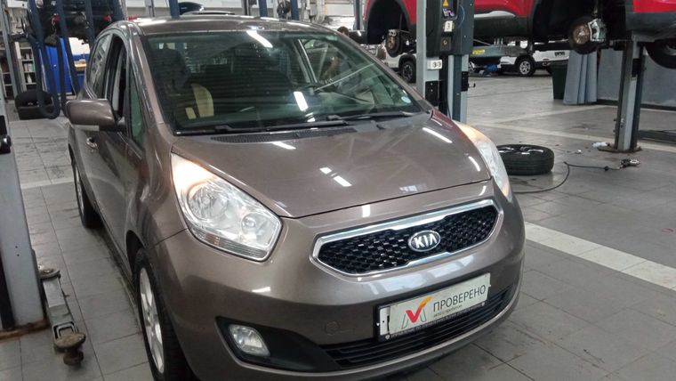 KIA Venga 2013 года, 147 134 км - вид 3