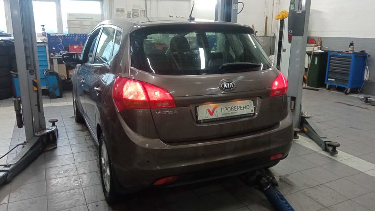 KIA Venga 2013 года, 147 134 км - вид 5