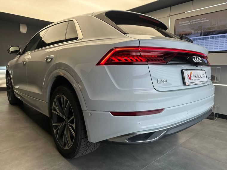 Audi Q8 2019 года, 153 013 км - вид 6
