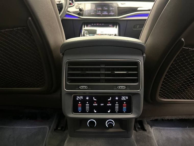 Audi Q8 2019 года, 153 013 км - вид 15