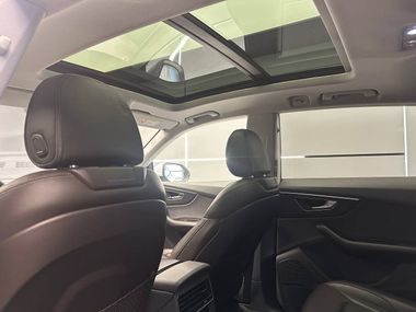 Audi Q8 2019 года, 153 013 км - вид 16