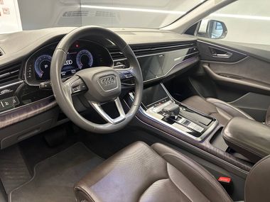 Audi Q8 2019 года, 153 013 км - вид 8