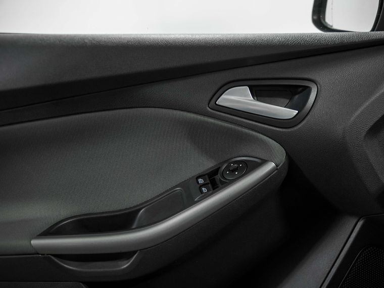 Ford Focus 2013 года, 110 531 км - вид 13