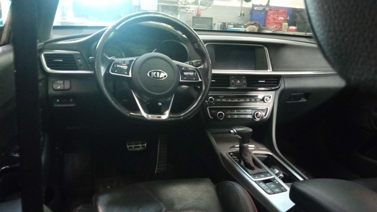 Kia Optima 2019 года, 172 974 км - вид 5