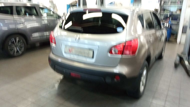 Nissan Qashqai 2009 года, 209 873 км - вид 3