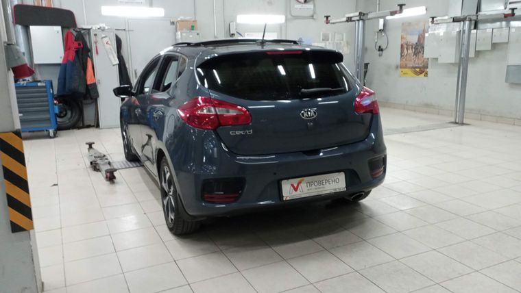 KIA Ceed 2016 года, 125 383 км - вид 4