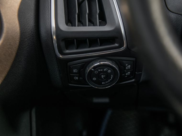 Ford Focus 2012 года, 227 812 км - вид 11