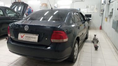 Volkswagen Polo 2011 года, 205 288 км - вид 3