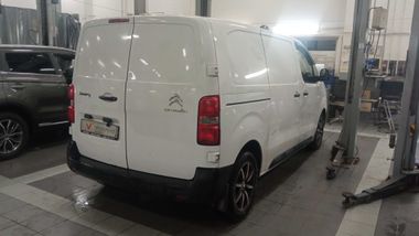 Citroen Jumpy 2017 года, 246 910 км - вид 3