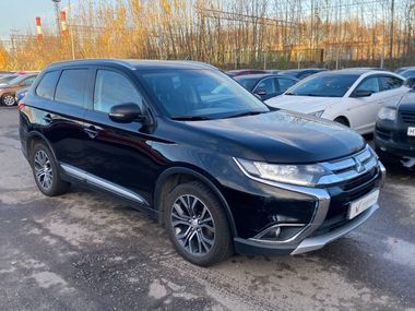 Mitsubishi Outlander 2015 года, 140 500 км - вид 3