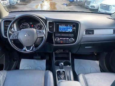 Mitsubishi Outlander 2015 года, 140 500 км - вид 7