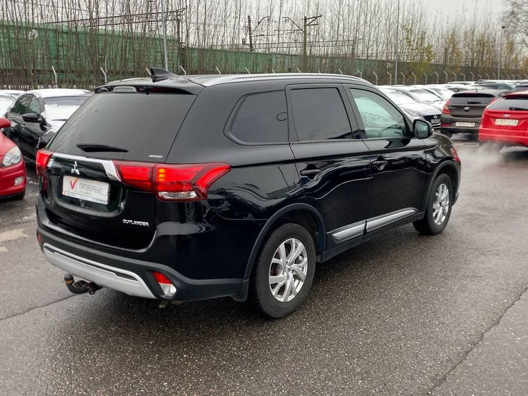 Mitsubishi Outlander 2019 года, 89 032 км - вид 4