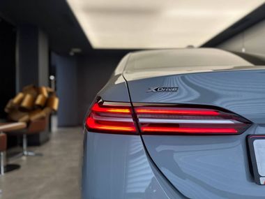 BMW 5 серия 2023 года, 9 554 км - вид 5