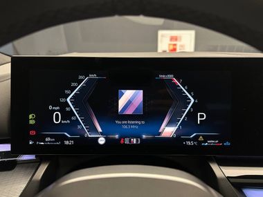 BMW 5 серия 2023 года, 9 554 км - вид 17