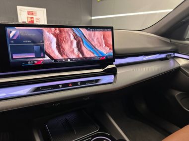 BMW 5 серия 2023 года, 9 554 км - вид 16
