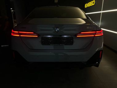 BMW 5 серия 2023 года, 9 554 км - вид 7