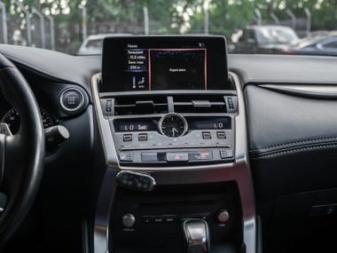 Lexus NX 2017 года, 105 675 км - вид 9