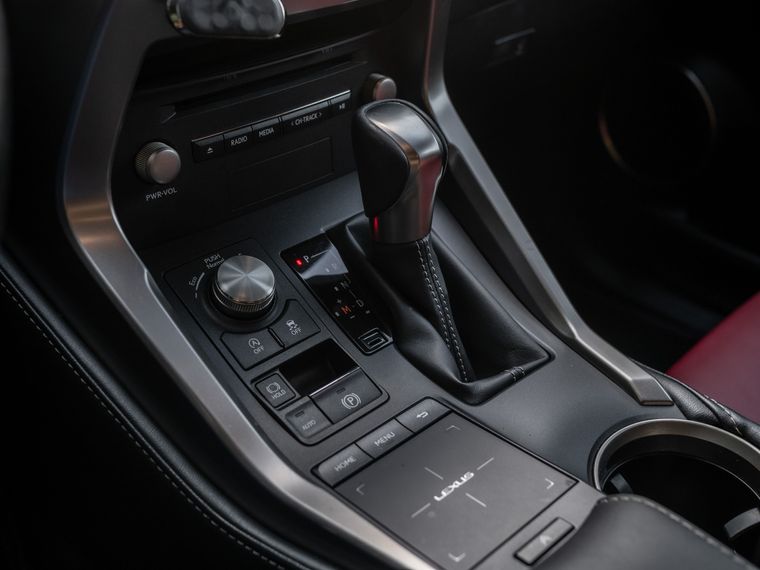 Lexus NX 2017 года, 105 675 км - вид 12