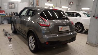 Nissan Juke 2015 года, 180 550 км - вид 4