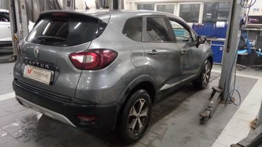 Renault Kaptur 2017 года, 151 863 км - вид 3