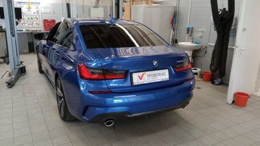 BMW 3 серия 2019 года, 153 568 км - вид 4