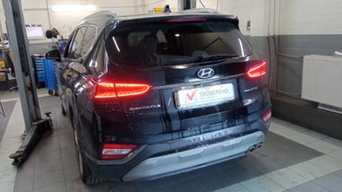 Hyundai Santa Fe 2019 года, 115 915 км - вид 4