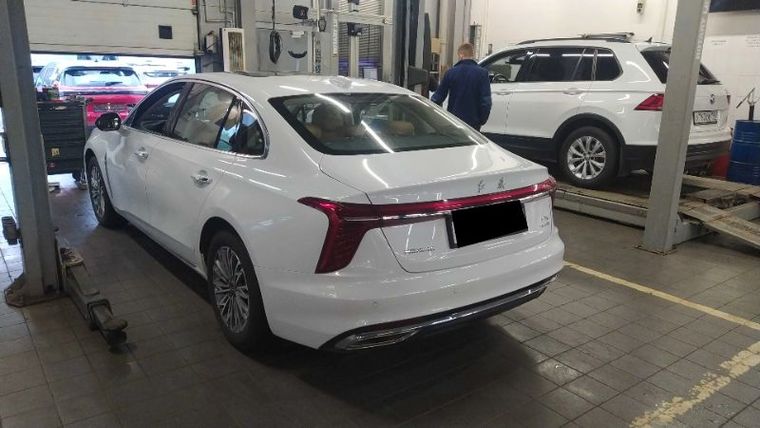 Hongqi H5 2023 года, 23 926 км - вид 4