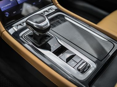 Hongqi H5 2023 года, 23 926 км - вид 12