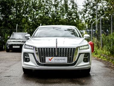 Hongqi H5 2023 года, 23 926 км - вид 3