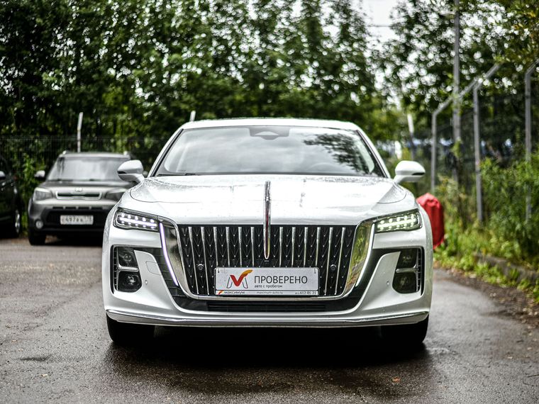 Hongqi H5 2023 года, 23 926 км - вид 3