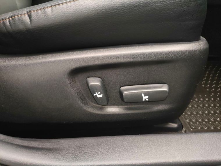 Toyota Camry 2017 года, 170 101 км - вид 23