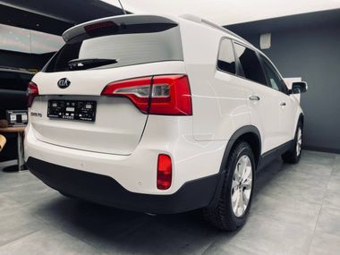 KIA Sorento 2017 года, 133 510 км - вид 4