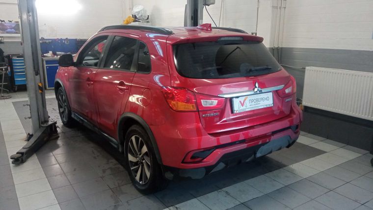 Mitsubishi ASX 2018 года, 112 000 км - вид 4