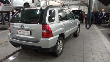 Kia Sportage 2009 года, 207 848 км - вид 3