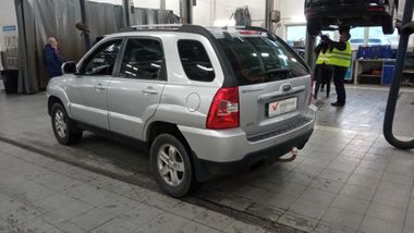Kia Sportage 2009 года, 207 848 км - вид 4