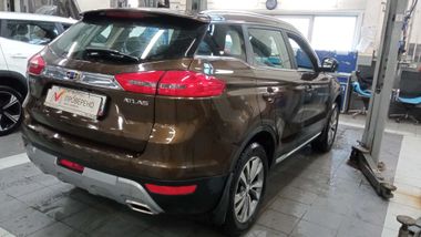 Geely Atlas 2021 года, 21 842 км - вид 3