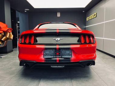 Ford Mustang 2016 года, 77 840 км - вид 5