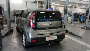 KIA Soul 2018 года, 119 353 км - вид 4