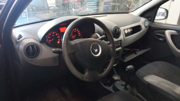 Renault Logan 2011 года, 111 842 км - вид 5