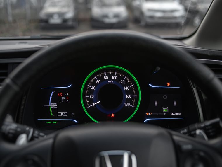 Honda Shuttle 2015 года, 122 357 км - вид 5